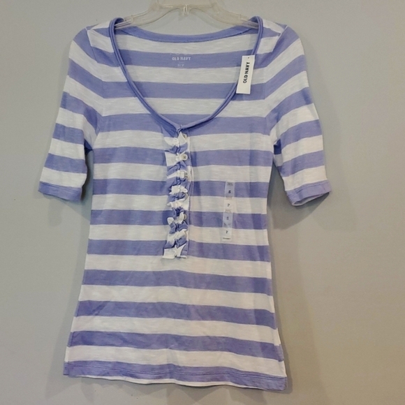 Old Navy Tops - Old Navy Striped top.
